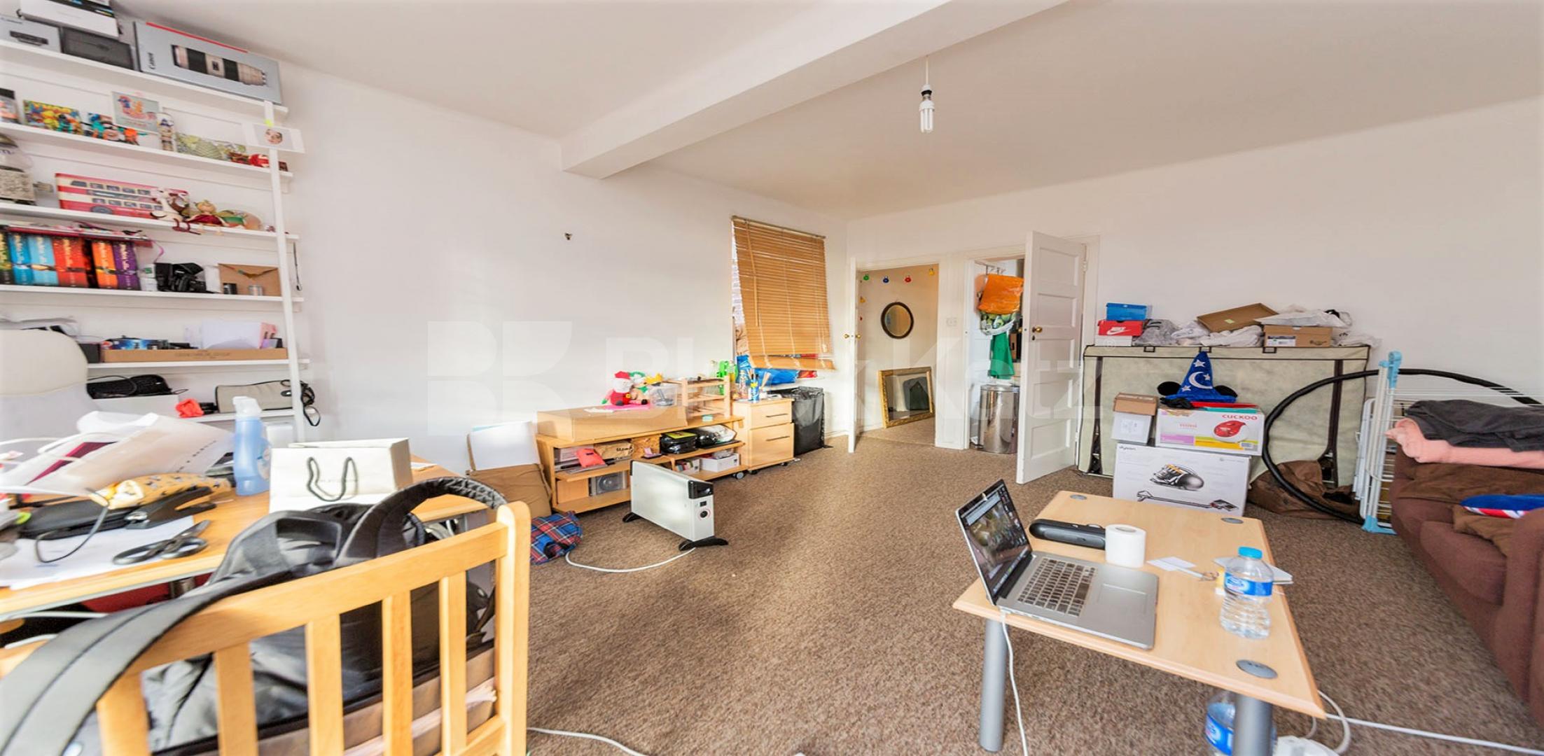 			2 Bedroom, 1 bath, 1 reception Flat			 The Grampians, Shepherds Bush Road, SHEPHERDS BUSH